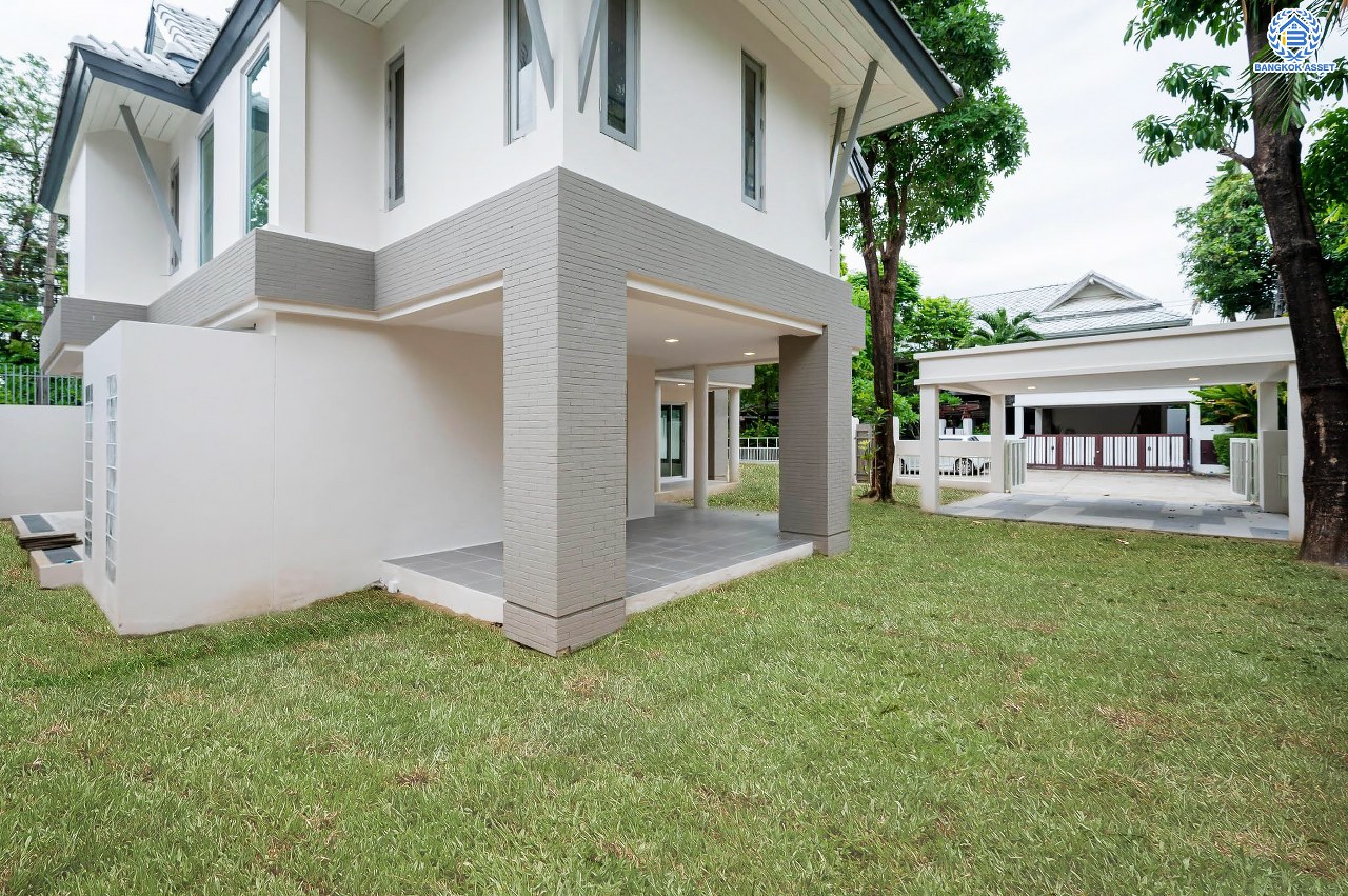 บ้านมือสองตกแต่งใหม่ โครงการ โนเบิล วานา วัชรพล ดีไซน์สุดโดดเด่น เนื้อที่ 101 ตร.ว. ฟังก์ชันจัดเต็ม 3 ห้องนอน 4 ห้องน้ำ 1 ห้องแม่บ้าน จอดรถได้ 2 คัน บนทำเลเดินทางสะดวก ใกล้เซ็นทรัลรามอินทรา, จุดขึ้นทางด่วน "สุขาภิบาล5-1" และรถไฟฟ้าสายสีชมพู "สถานีวัชรพล"